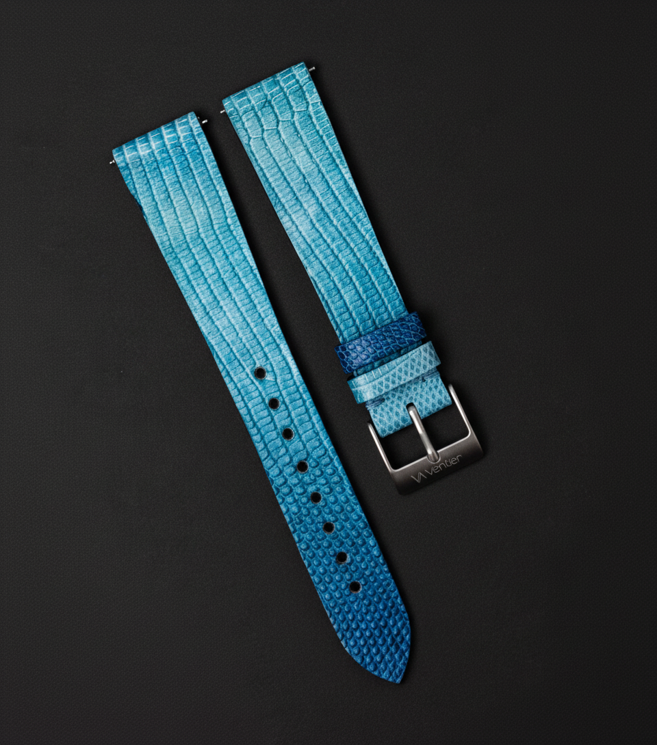 Azure Gradient Lizard